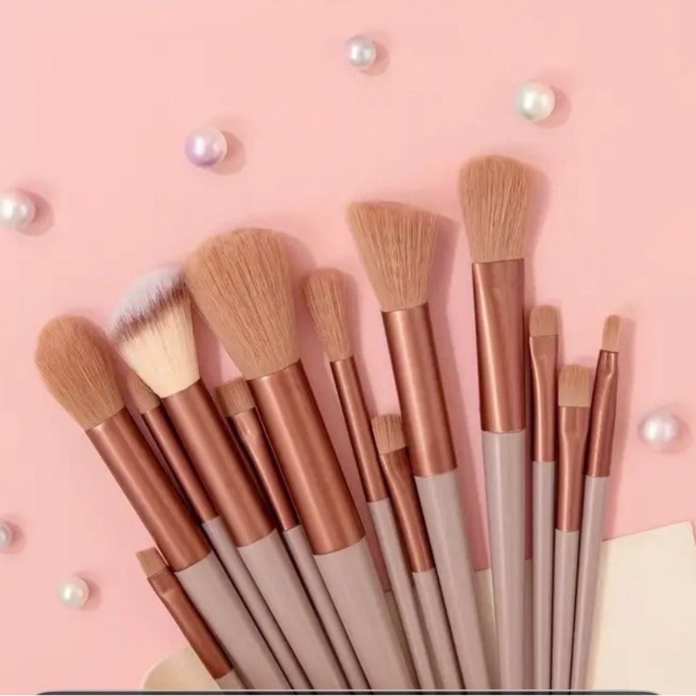 Rose Gold Makeup Brush Set